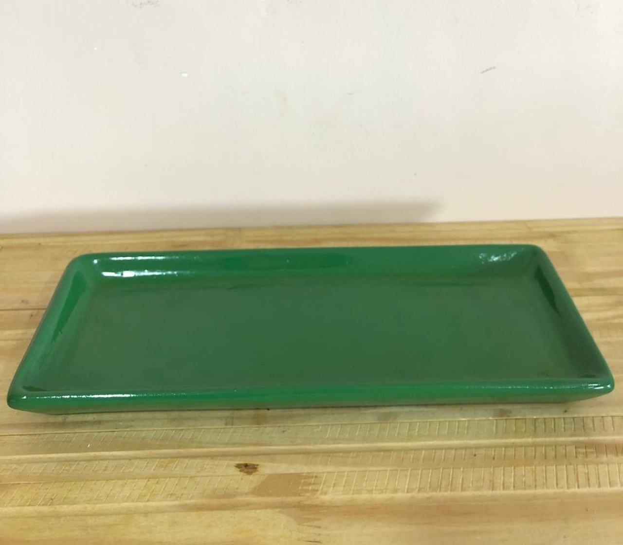 Bandeja Retangular de Cerâmica Verde Bandeira (31Cm) - Selminha Lokfest