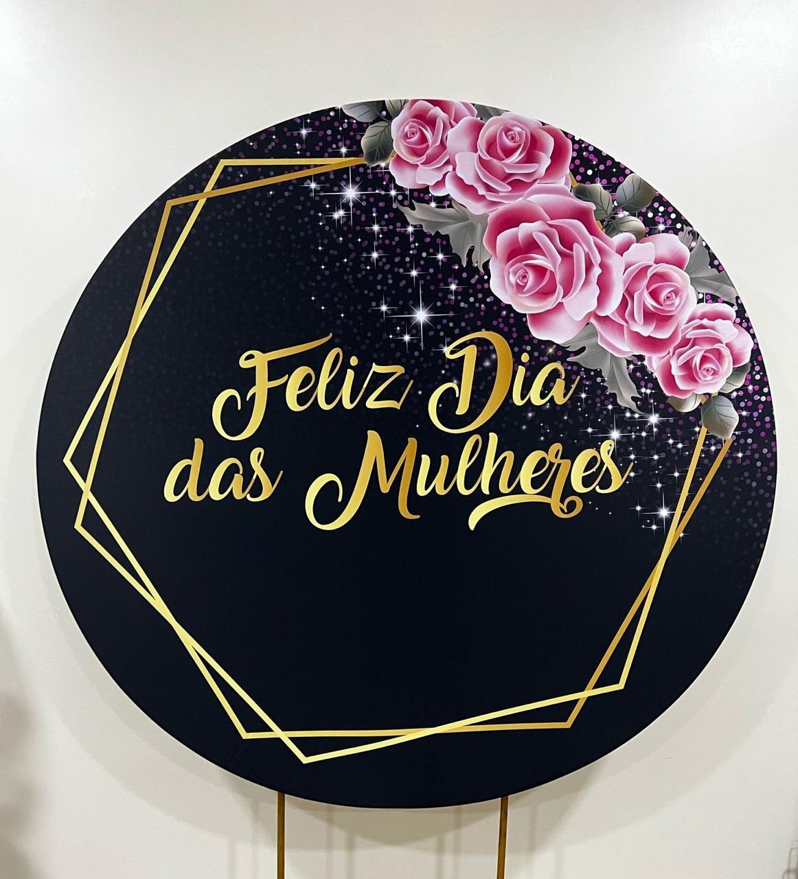Capa Sublimada Painel Dia das Mulheres Floral Preto (1,50M) - Selminha Lokfest