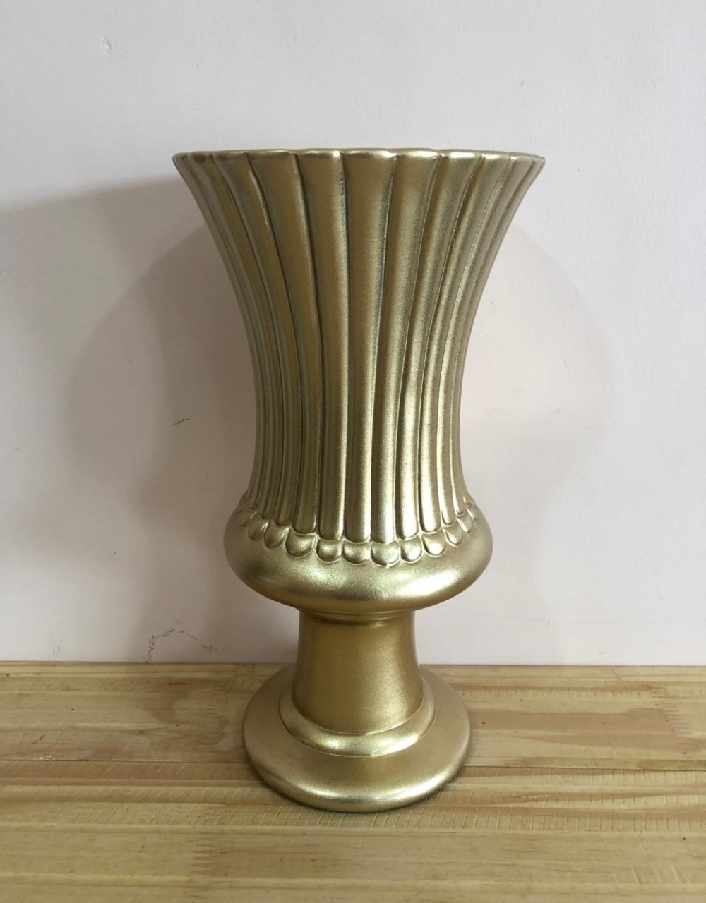 Vaso Pavão Cerâmica Dourado (29Cm) - Selminha Lokfest