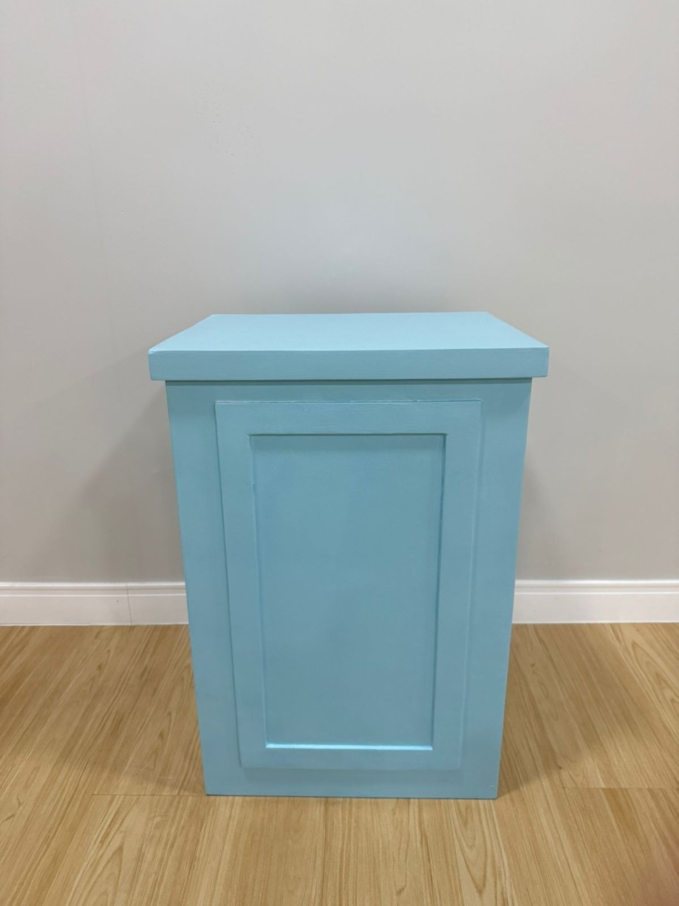 Mesa Quadrada Boiserie Média Azul - Selminha Lokfest