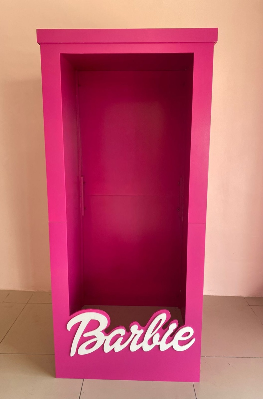 Caixa da Barbie Adulta (1.80 Alt) - Selminha Lokfest