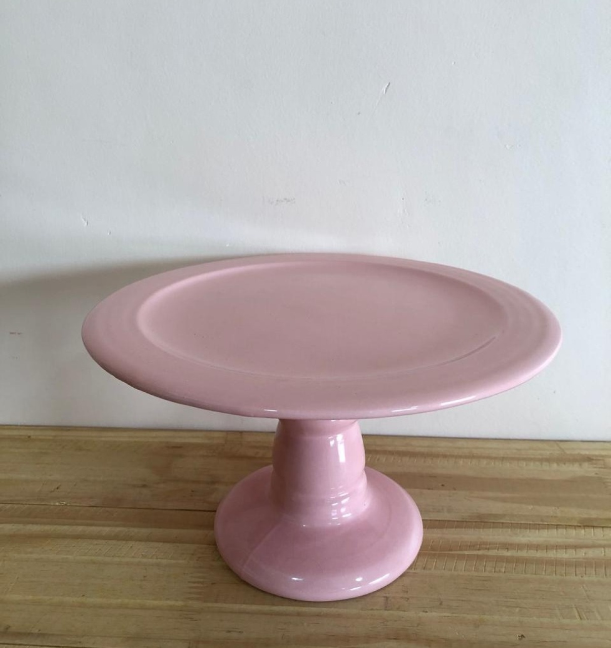 Bandeja Redonda Torneada Cerâmica Rosa Candy (23X14) - Selminha Lokfest