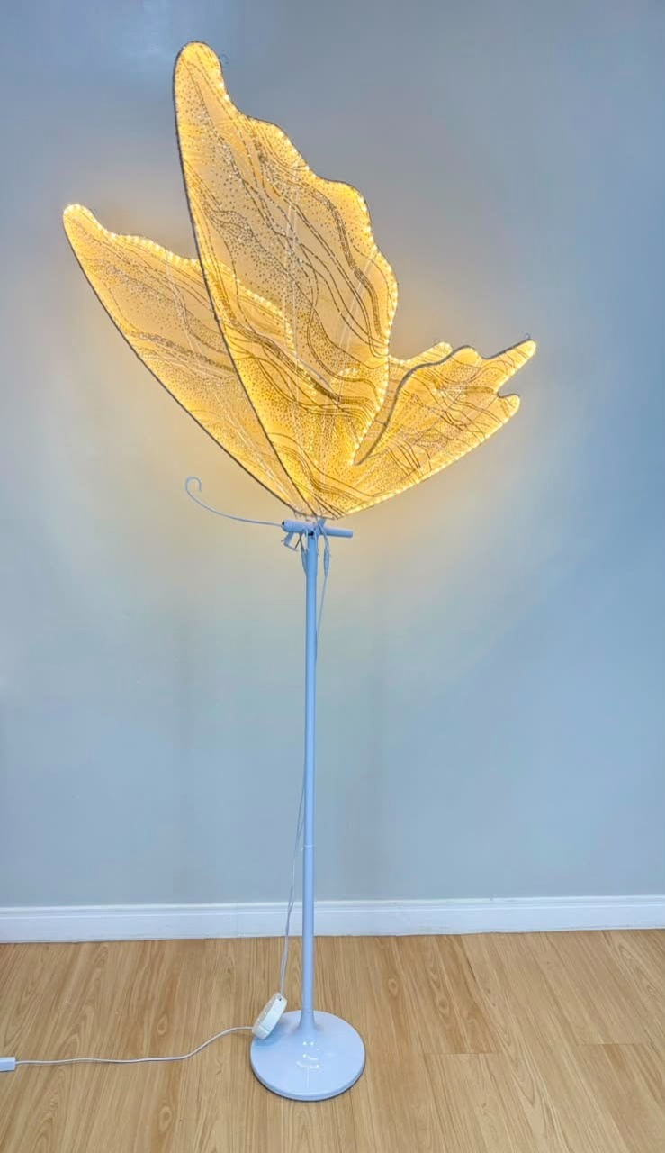 Borboleta Led Luminária Fixa Estática (1M de Altura X 85M de Largura) - Selminha Lokfest