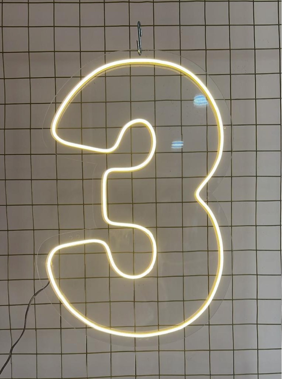 Numero 3 de Led Acrílico Branco Quente (60Cm) - Selminha Lokfest