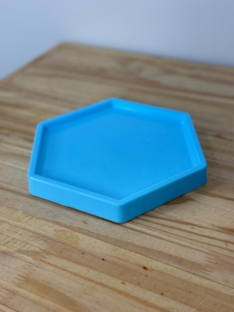 Bandeja Sextavada Plástica Azul Claro G (18X20) - Selminha Lokfest