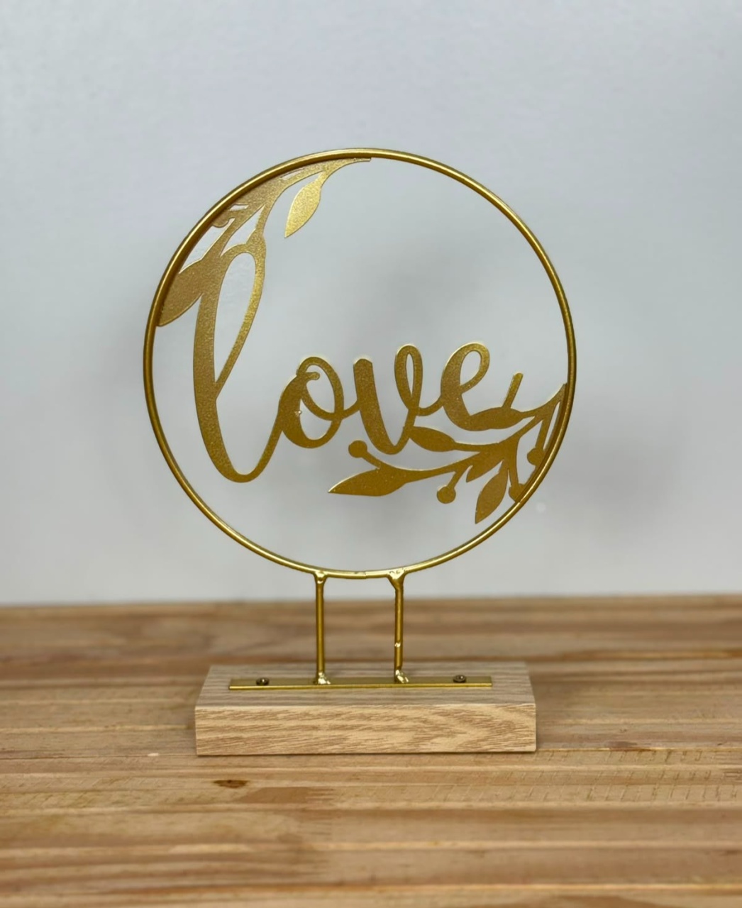 Placa Decorativa Love Dourada Em Metal E Mdf (21Cm) - Selminha Lokfest