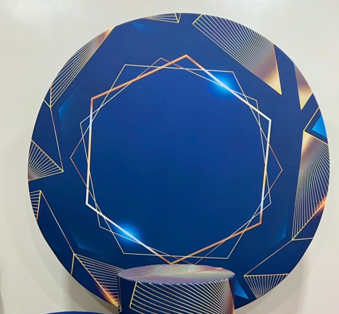 Capa Sublimada Geométrico Azul Marinho C/ Dourado(1.50M) - Selminha Lokfest