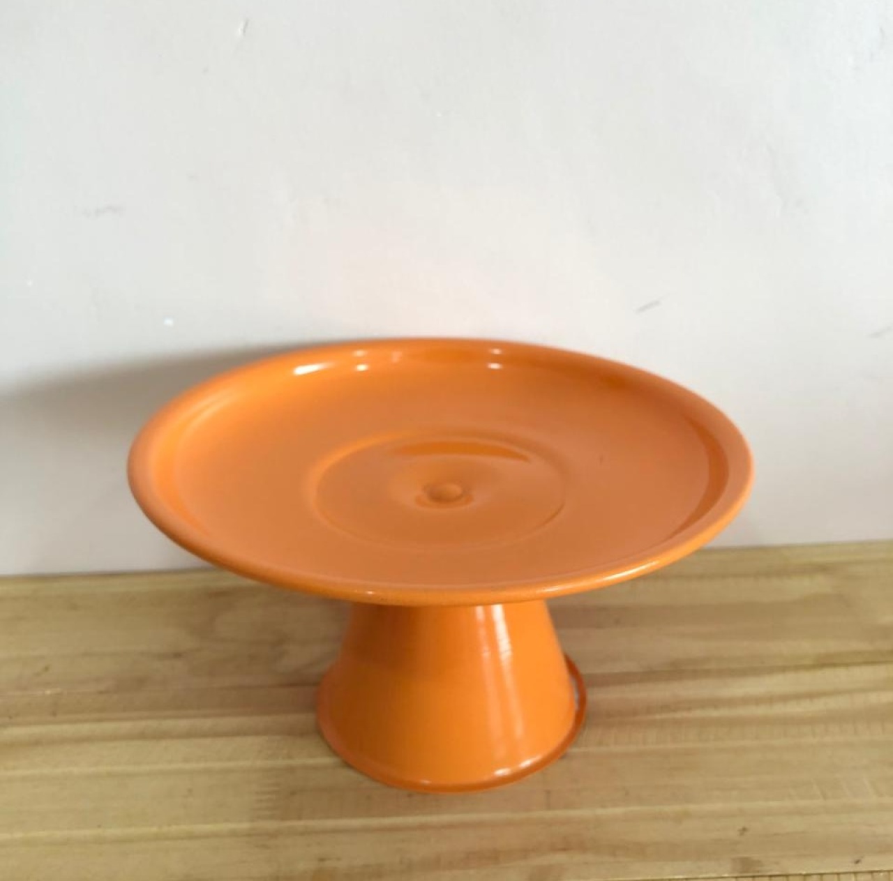 Bandeja Redonda de Alumínio Laranja P (21X11) - Selminha Lokfest