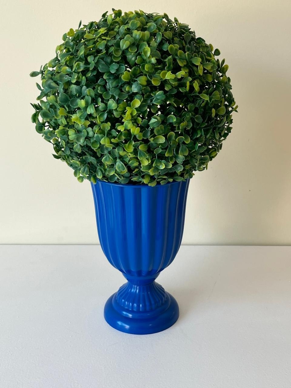 Vaso G Azul Roial C/ Buxinho - Andréa Marques Pegue e Monte