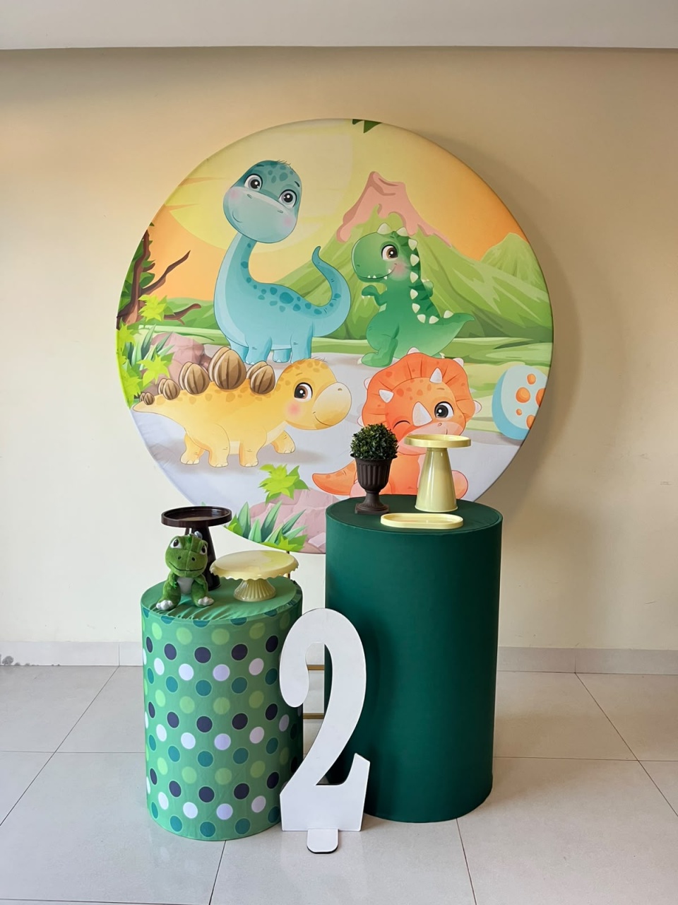 Kit Bolinho Dinossauro - Andréa Marques Pegue e Montehttps://loquefacil.com/orders/panel