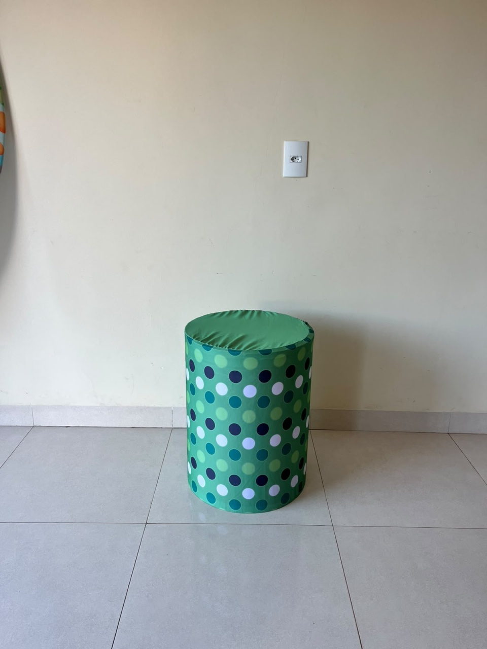 Tecido Cilindro M Verde Bolinha - Andréa Marques Pegue e Montehttps://loquefacil.com/orders/panel