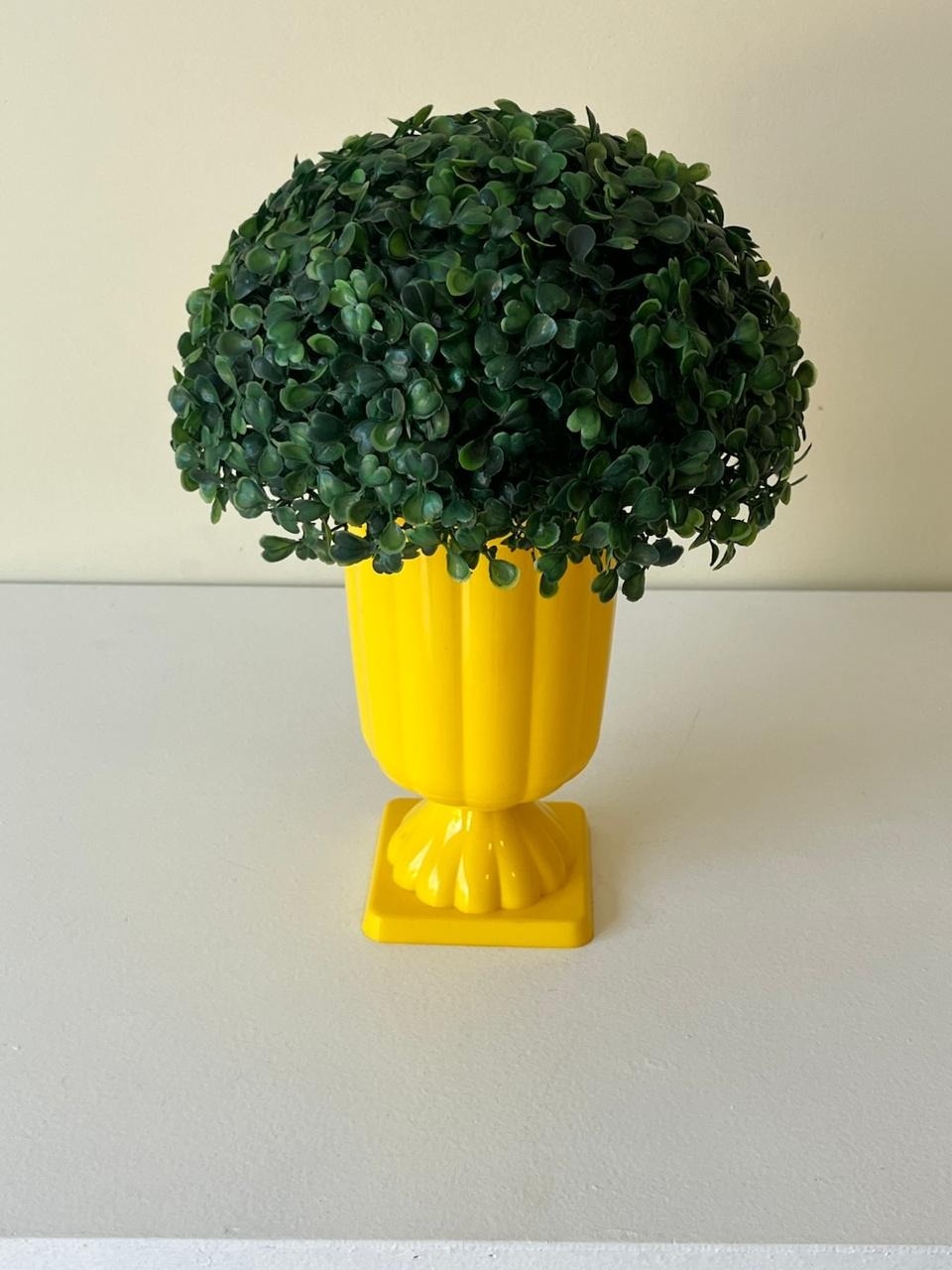 Vaso G Amarelo C/ Buxinho - Andréa Marques Pegue e Monte
