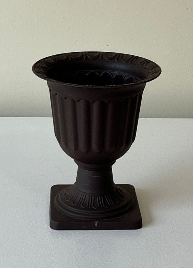 Vaso M Marrom - Andréa Marques Pegue e Monte