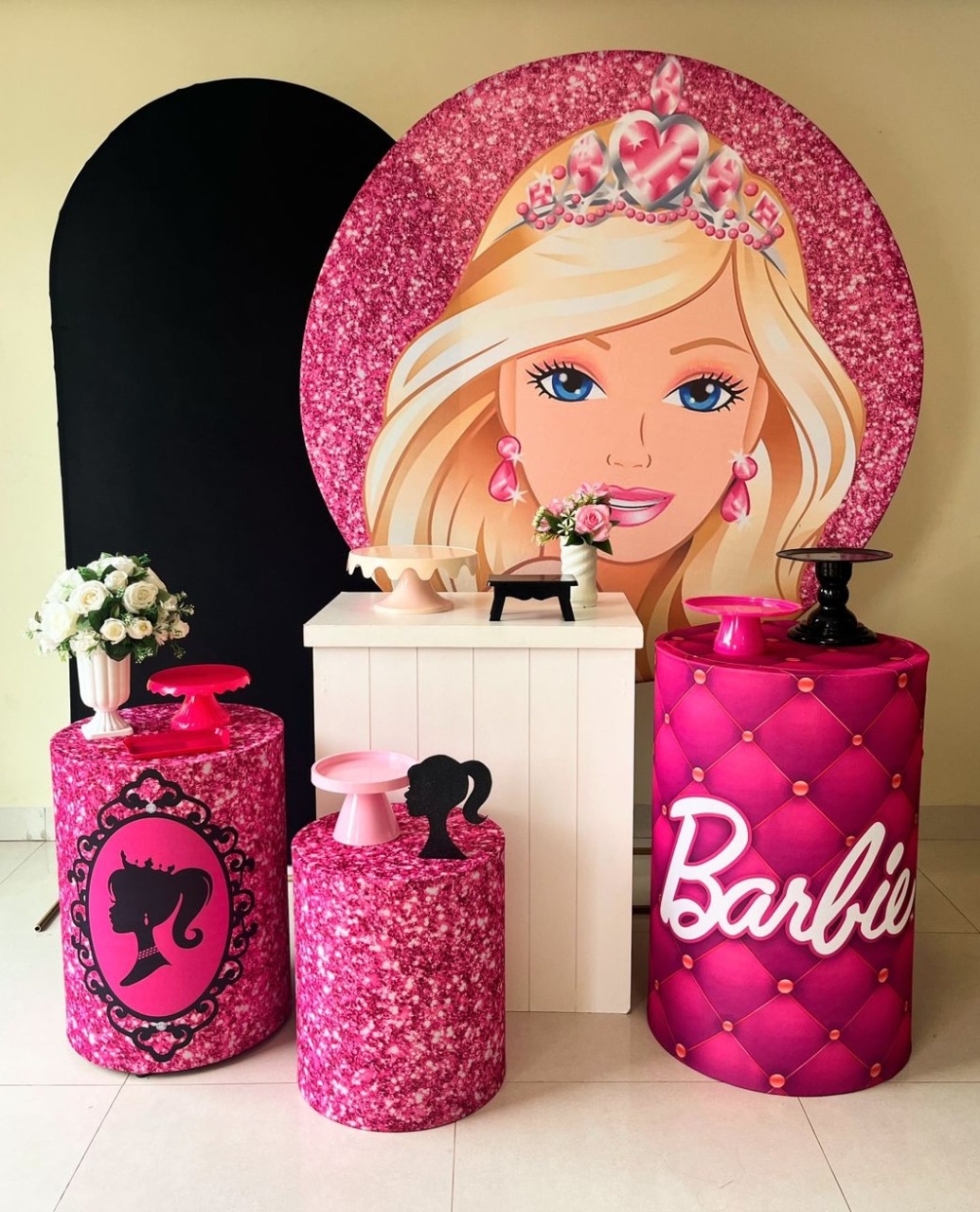 Kit Master Barbie - Andréa Marques Pegue e Monte