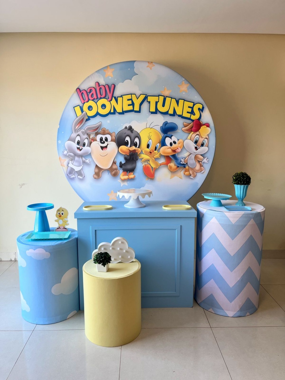 Big Looney Tunes - Andréa Marques Pegue e Montehttps://loquefacil.com/orders/panel