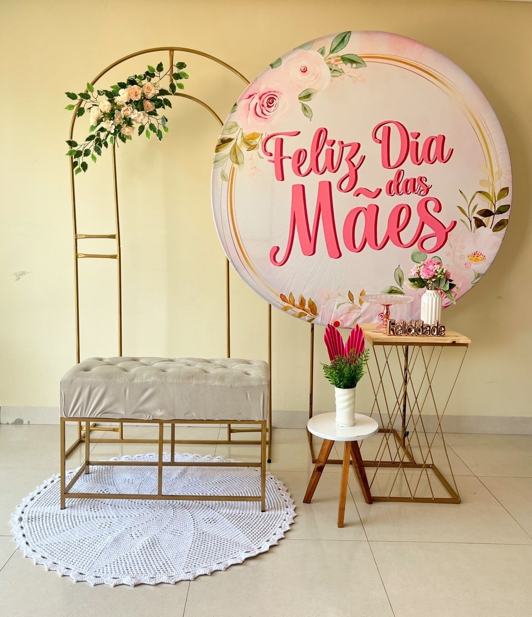 Dia das Mães Rosa - Andréa Marques Pegue e Monte