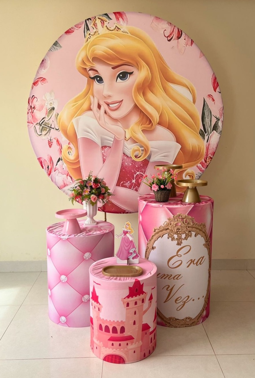 Festa Princesa Aurora - Andréa Marques Pegue e Monte