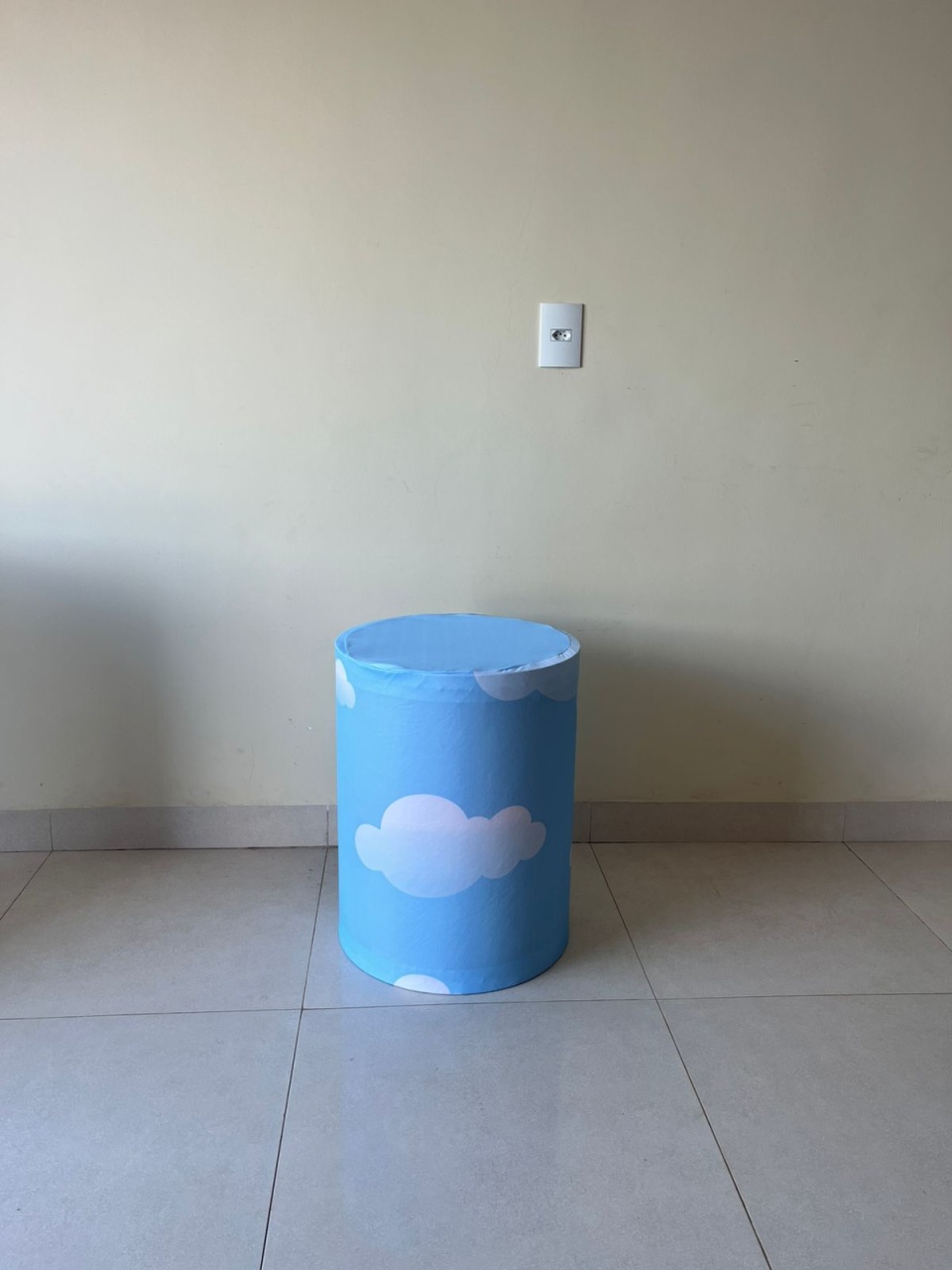 Tecido Cilindro P E M/ Azul Nuvem - Andréa Marques Pegue e Montehttps://loquefacil.com/orders/panel