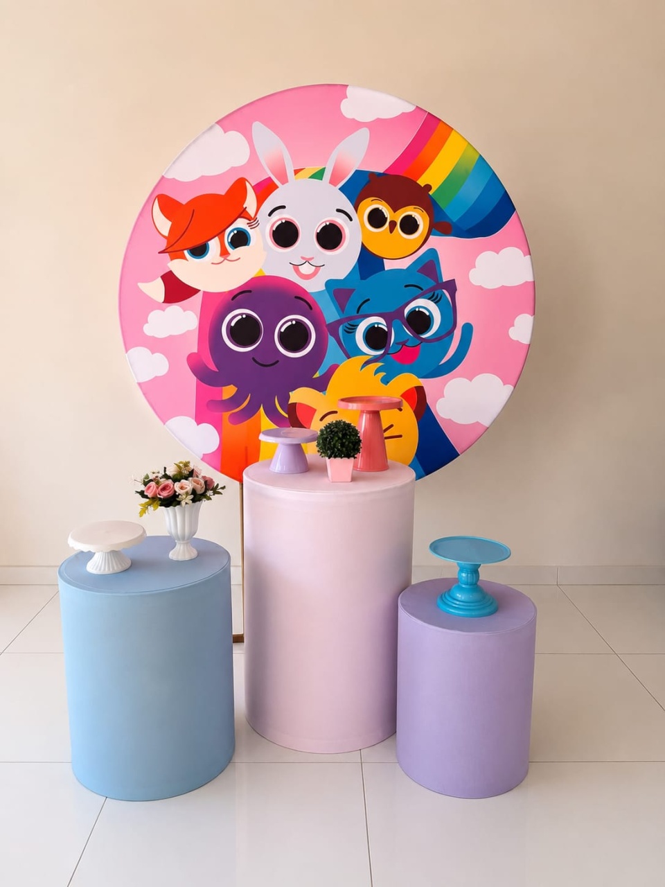 Kit Festa Bolofofo Rosa - Andréa Marques Pegue e Montehttps://loquefacil.com/orders/panel