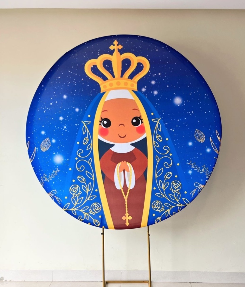Tecido Redondo/ Senhora da Parecida - Andréa Marques Pegue e Montehttps://loquefacil.com/orders/panel