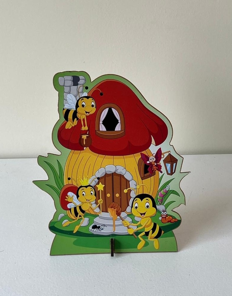 Display Casinha Abelha - Andréa Marques Pegue e Monte