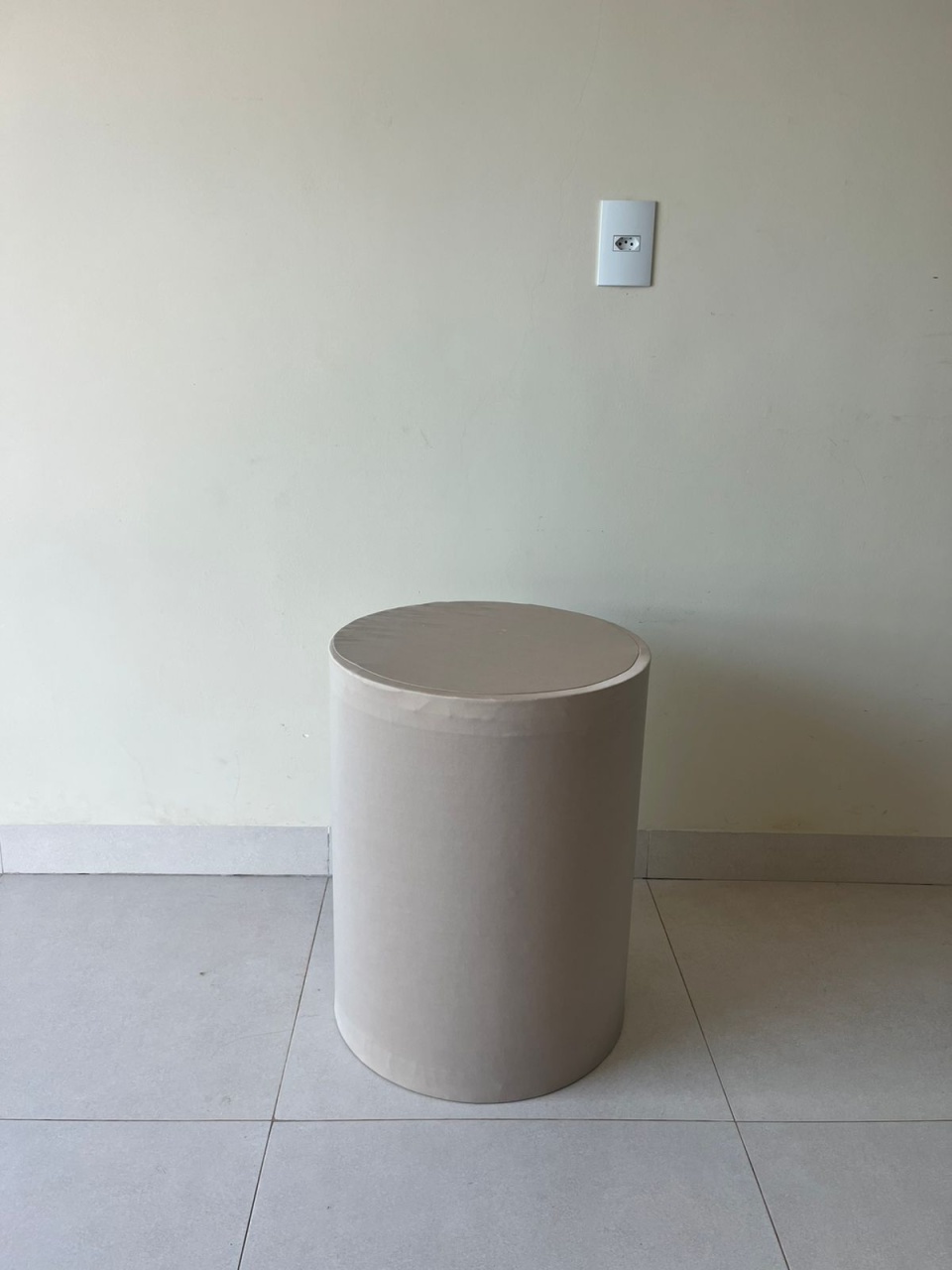 Tecido Cilindro M/ Bege - Andréa Marques Pegue e Montehttps://loquefacil.com/orders/panel