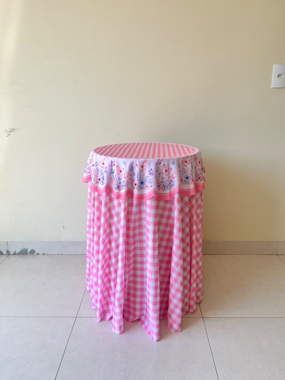 Toalha Cilindro Rosa 2 Peças - Andréa Marques Pegue e Montehttps://loquefacil.com/orders/panel