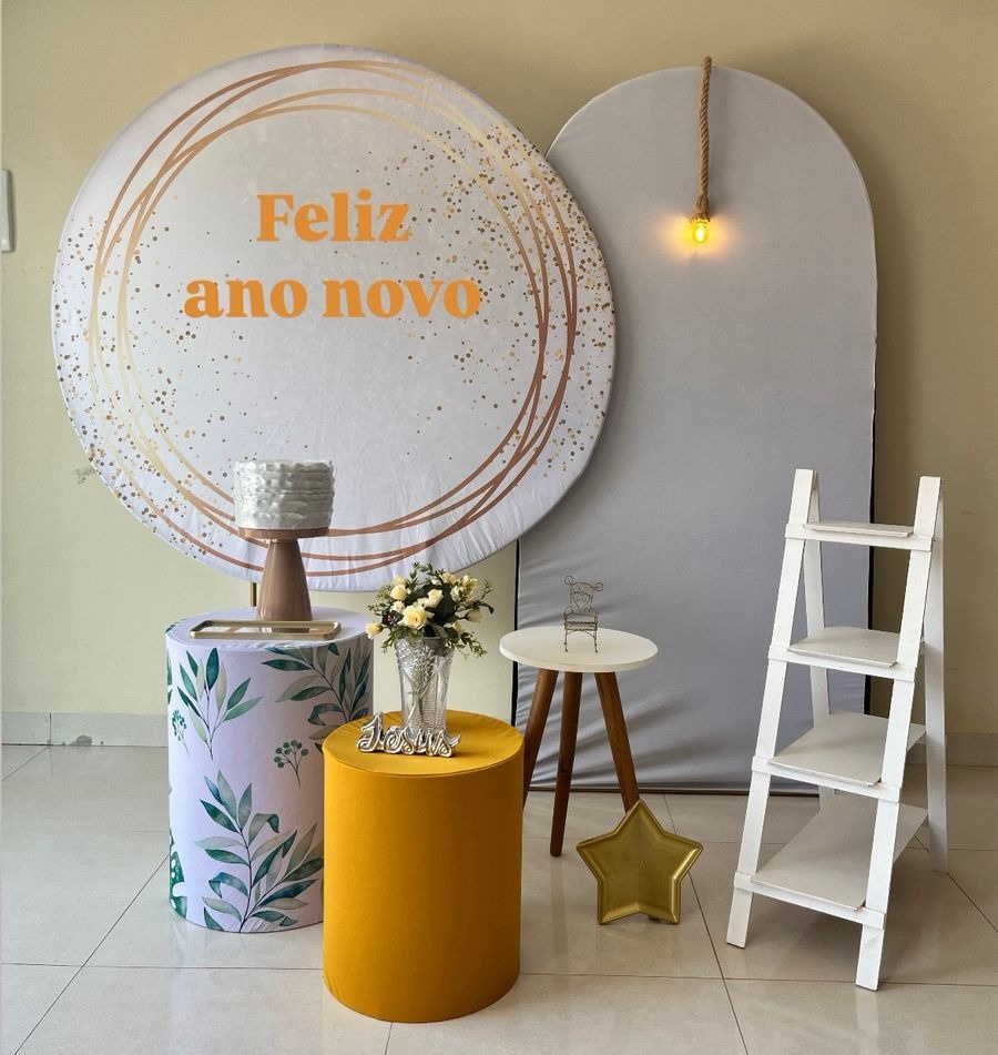 Feliz Ano Novo 2 - Andréa Marques Pegue e Monte