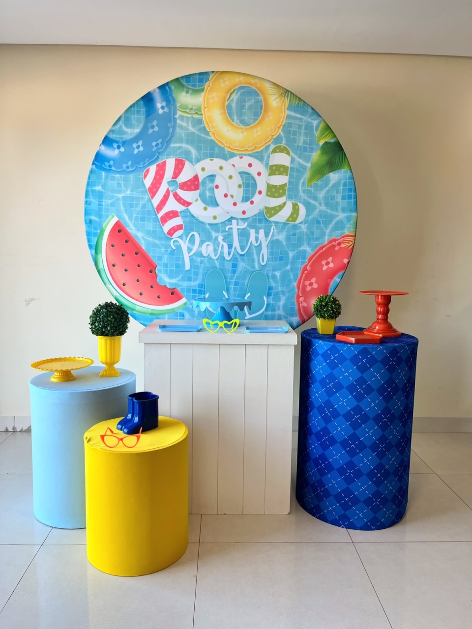 Kit Big Pool Party 2 - Andréa Marques Pegue e Montehttps://loquefacil.com/orders/panel