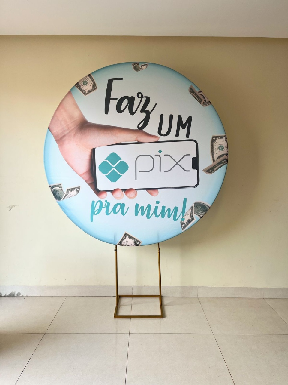 Tecido Redondo/ Faz O Pix - Andréa Marques Pegue e Montehttps://loquefacil.com/orders/panel
