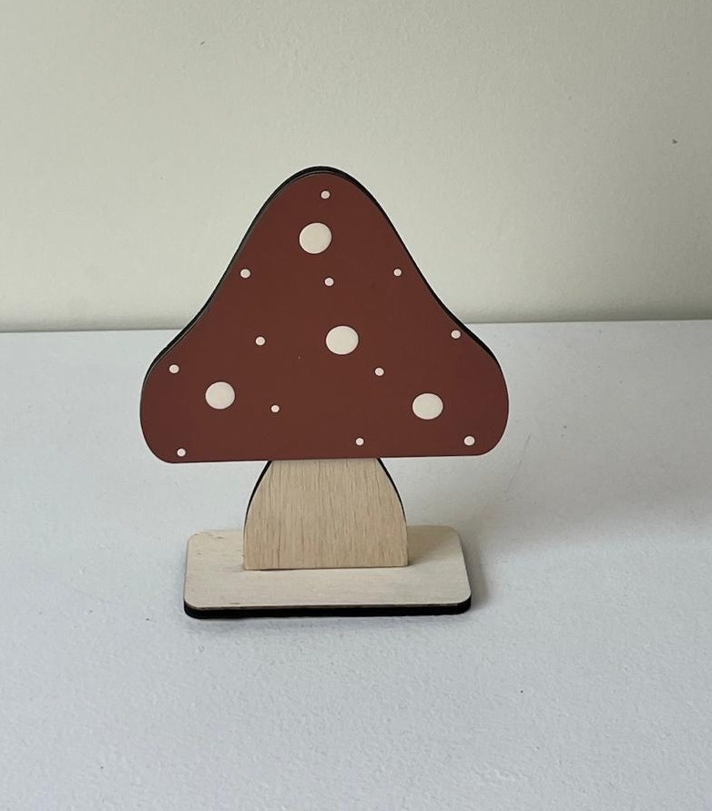Display Cogomelo Vermelho - Andréa Marques Pegue e Monte