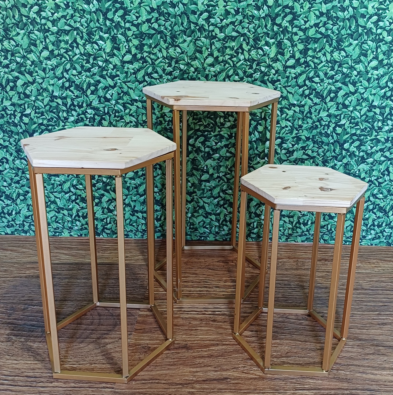 Trio de Mesa Ferro Sextavada  - TUDO É FESTA PEGUE E MONTE