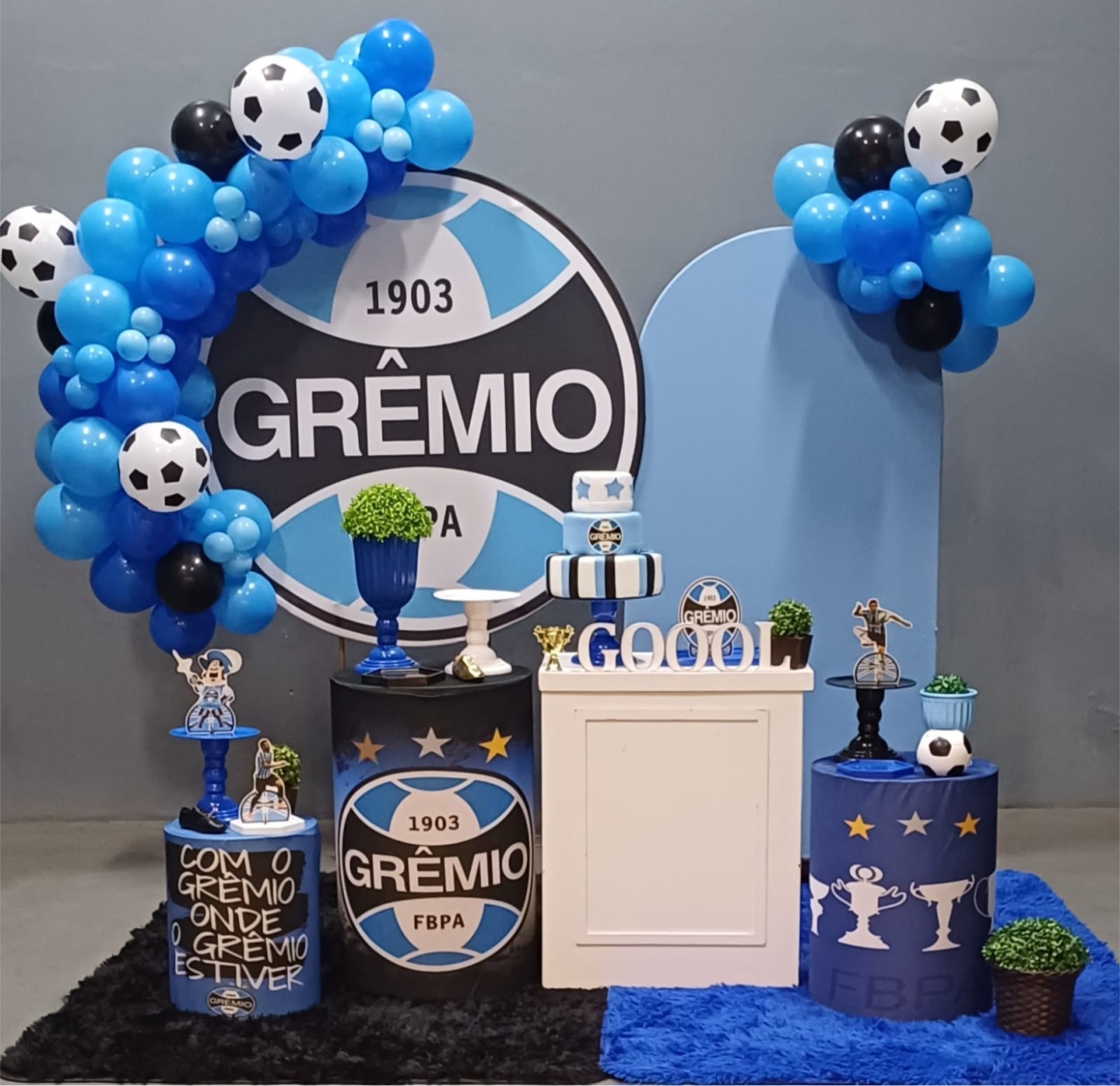 2 Metros de Balões  - Cia da Festa