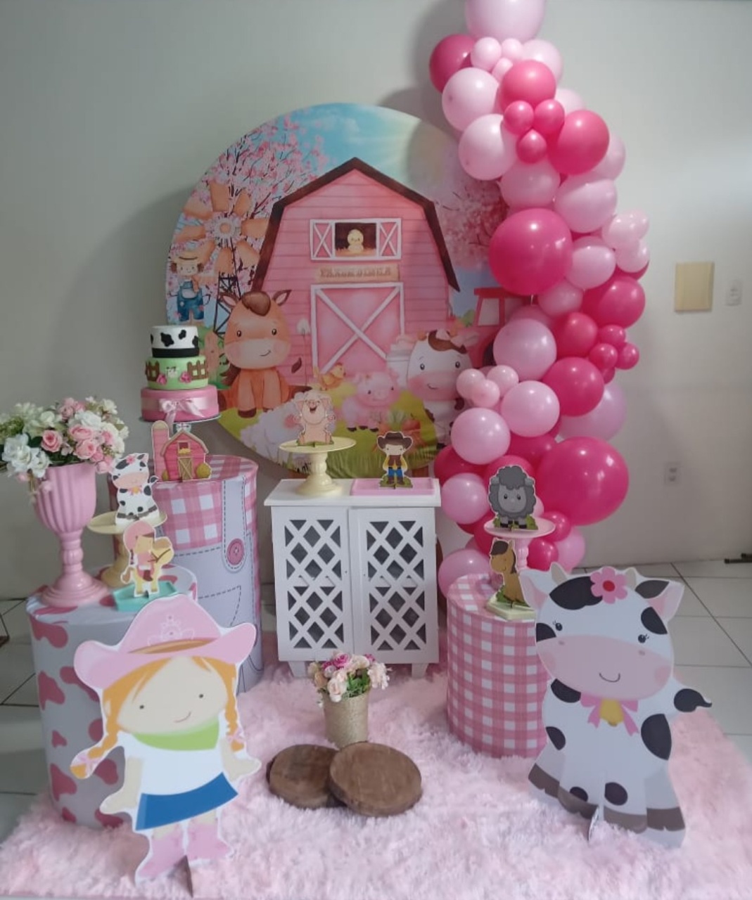 Fazendinha Rosa 1 - Cia da Festa