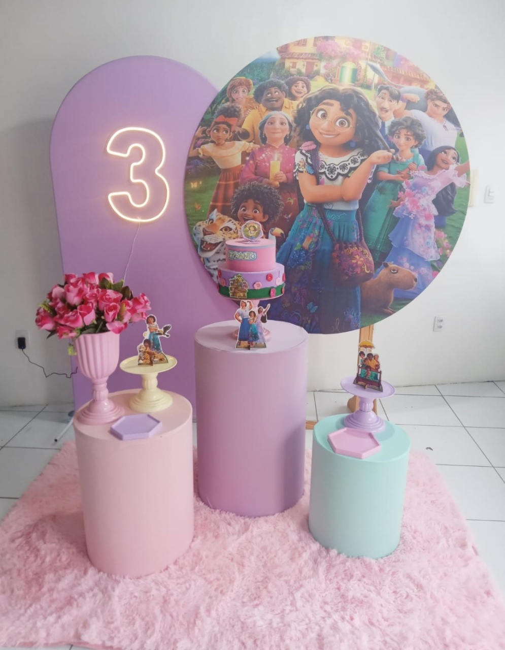 Encanto  - Cia da Festa