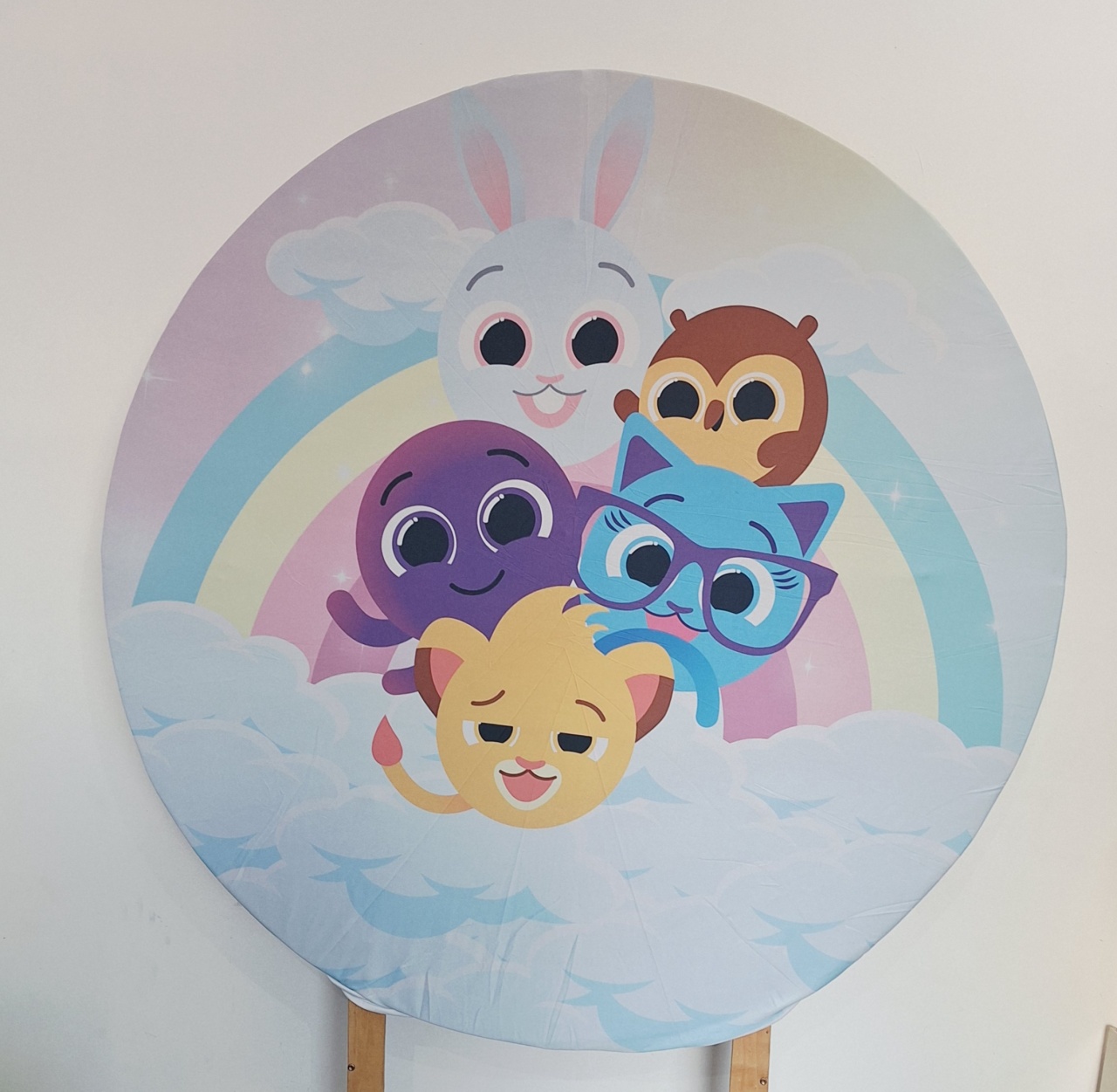 Painel Bolofofo Rosa - SonikaDecoracaohttps://wa.me/message/Q2BS5PB4ZSIYH1