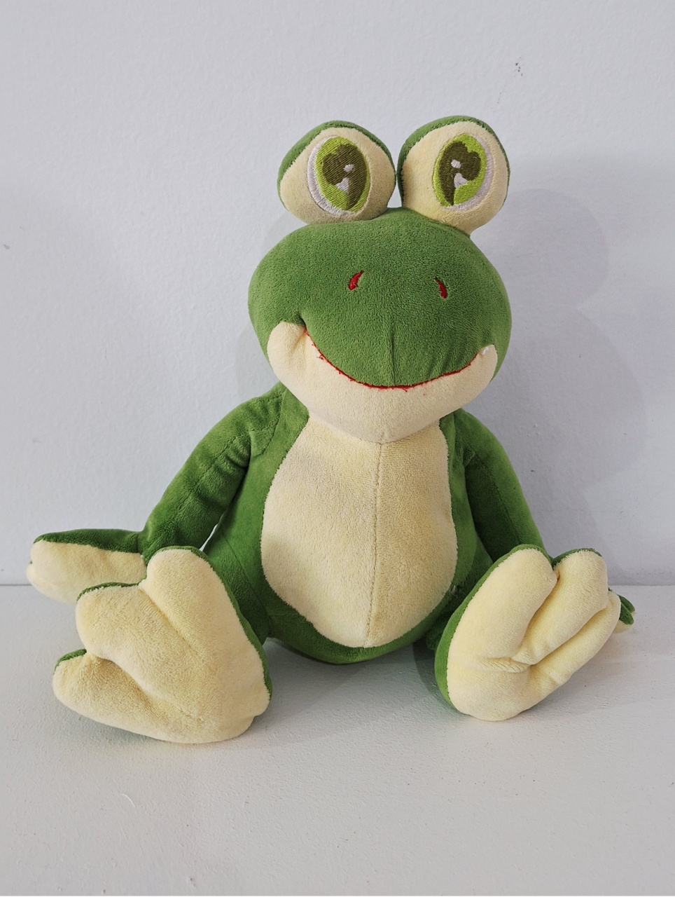Pelucia Sapo - SonikaDecoracaohttps://wa.me/message/Q2BS5PB4ZSIYH1