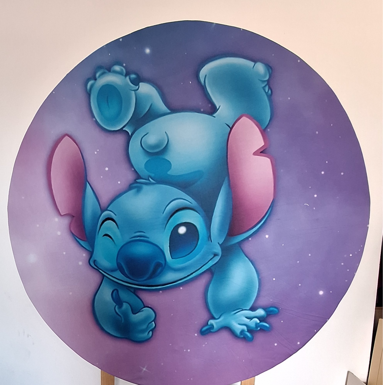 Painel Stitch  Cambalhota - SonikaDecoracaohttps://wa.me/message/Q2BS5PB4ZSIYH1