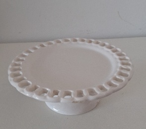 Bandeja Branca Porcelana - SonikaDecoracaohttps://wa.me/message/Q2BS5PB4ZSIYH1
