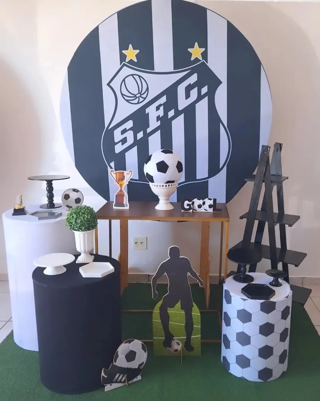 Kit 3 Santos - SonikaDecoracaohttps://wa.me/message/Q2BS5PB4ZSIYH1