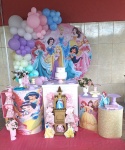 Kit 1/3 Decoração As Princesas    - imagem 1