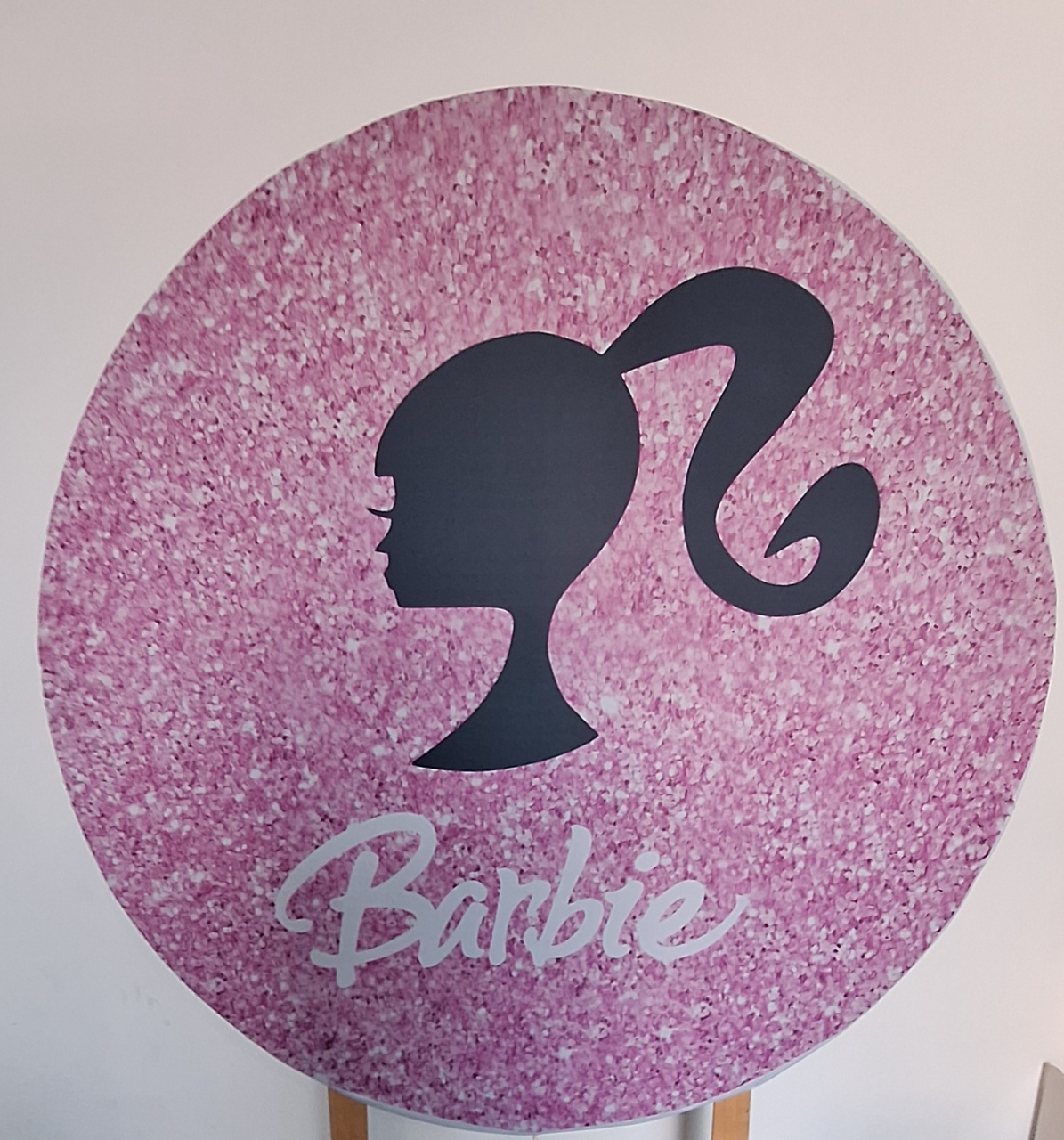 Painel Barbie 1 - SonikaDecoracaohttps://wa.me/message/Q2BS5PB4ZSIYH1