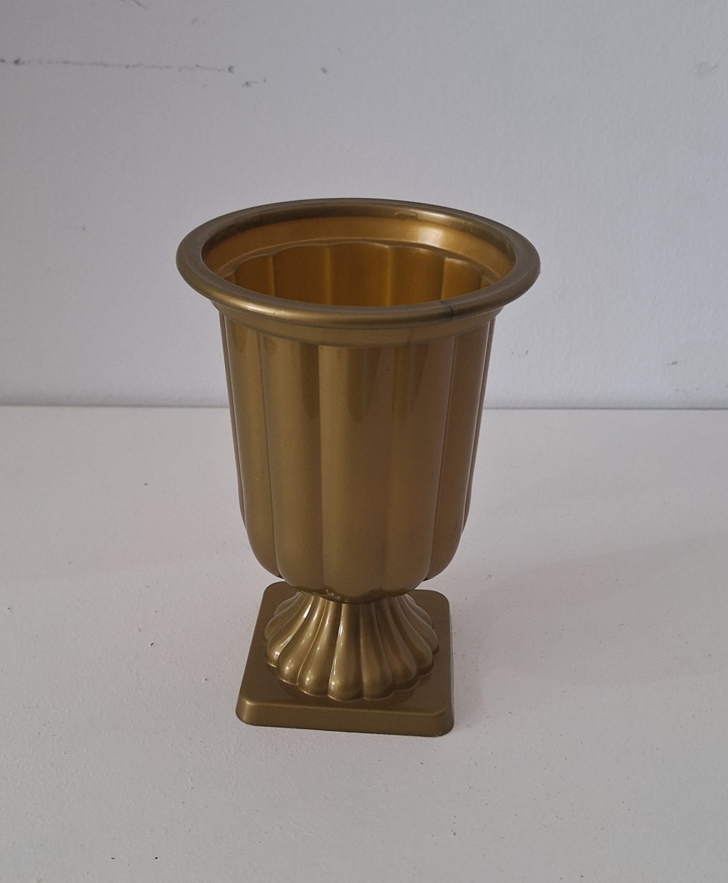 Vaso Acr  Dourado  - SonikaDecoracaohttps://wa.me/message/Q2BS5PB4ZSIYH1