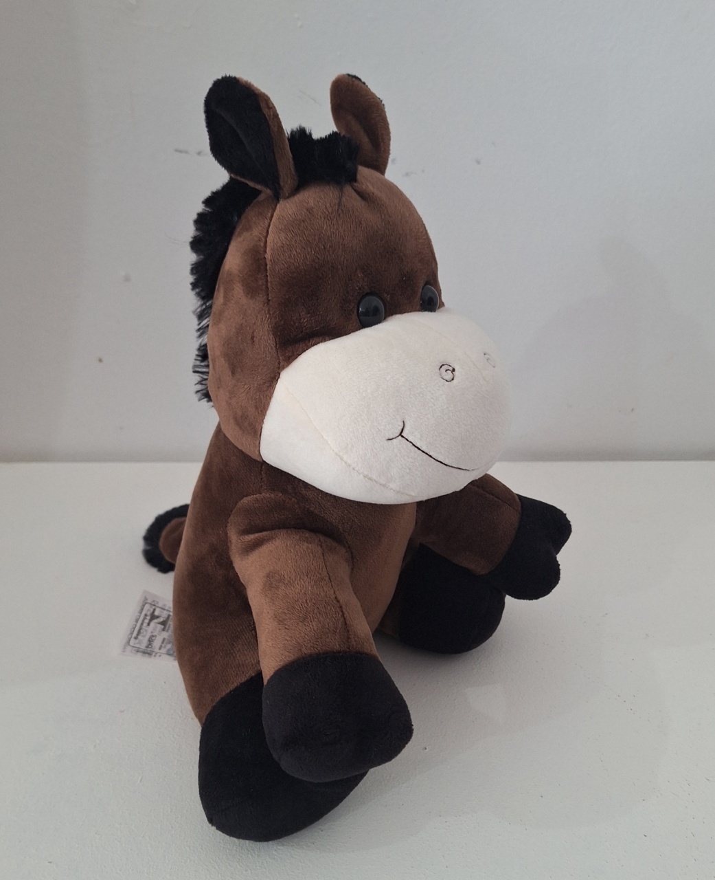 Pelucia Cavalinho Sentado - SonikaDecoracaohttps://wa.me/message/Q2BS5PB4ZSIYH1