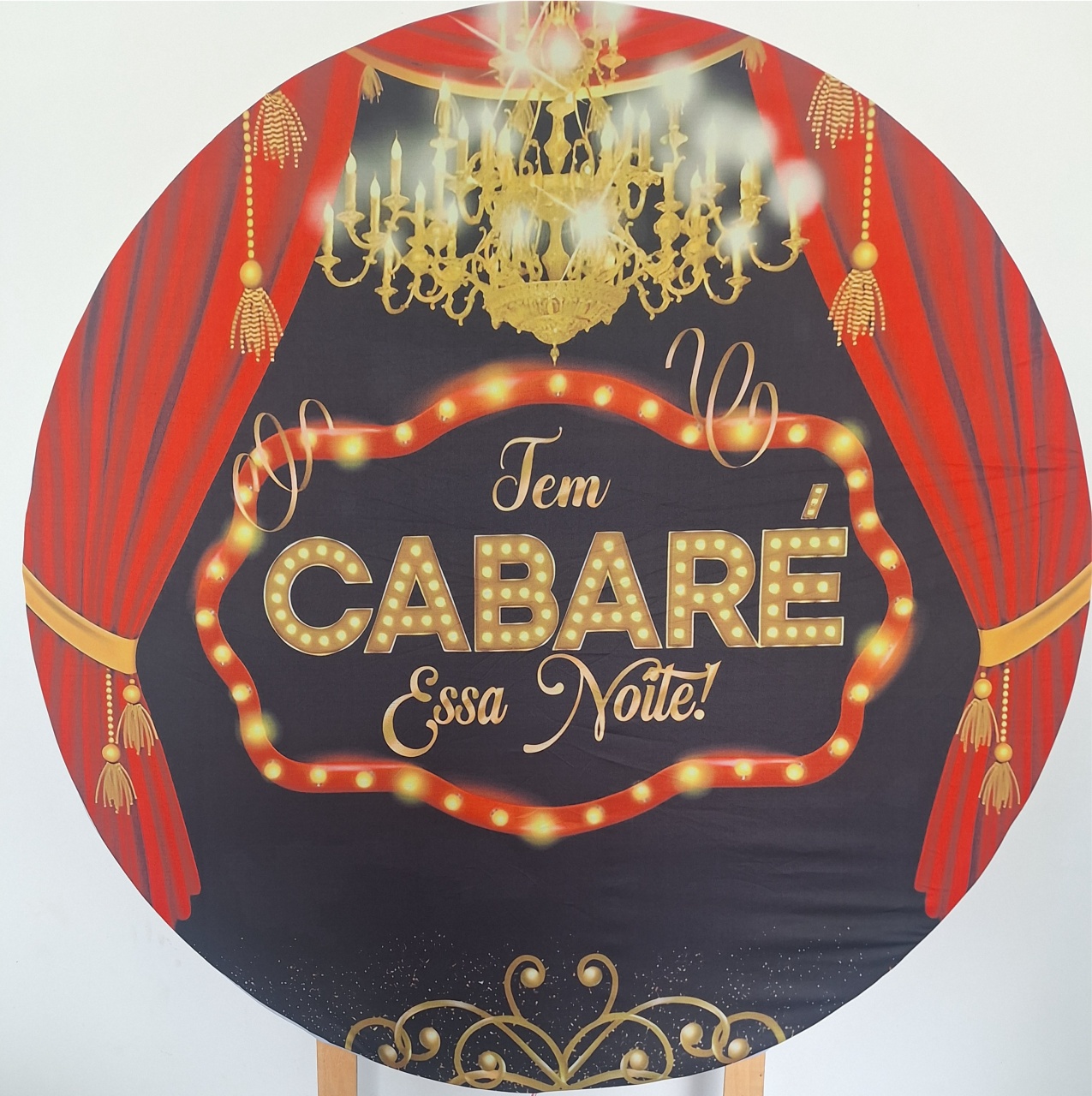 Painel Cabaré - SonikaDecoracaohttps://wa.me/message/Q2BS5PB4ZSIYH1