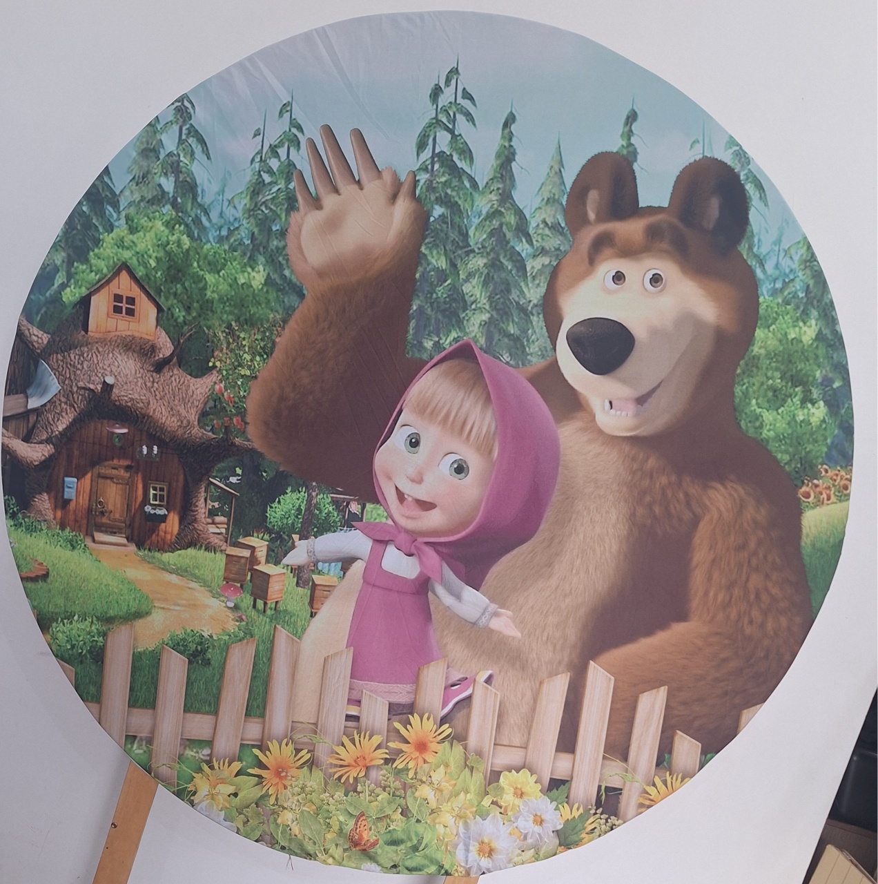 Painel Marsha E Urso  - SonikaDecoracaohttps://wa.me/message/Q2BS5PB4ZSIYH1