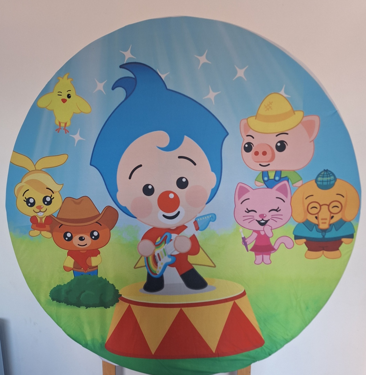 Painel Palhaço Plinplim - SonikaDecoracaohttps://wa.me/message/Q2BS5PB4ZSIYH1