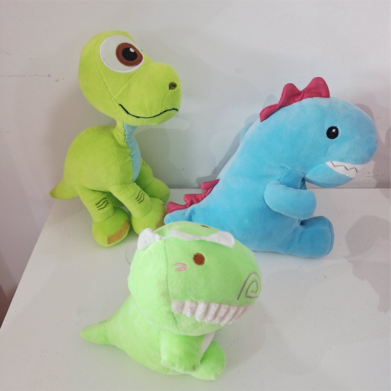 Pelucia Dino Beby - SonikaDecoracaohttps://wa.me/message/Q2BS5PB4ZSIYH1