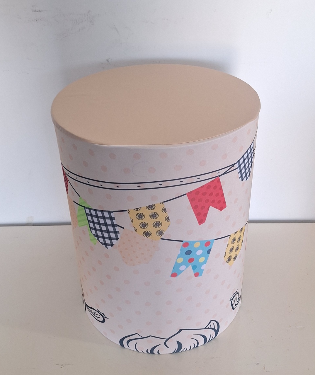 Capa Cilindro Junina Balão M - SonikaDecoracaohttps://wa.me/message/Q2BS5PB4ZSIYH1