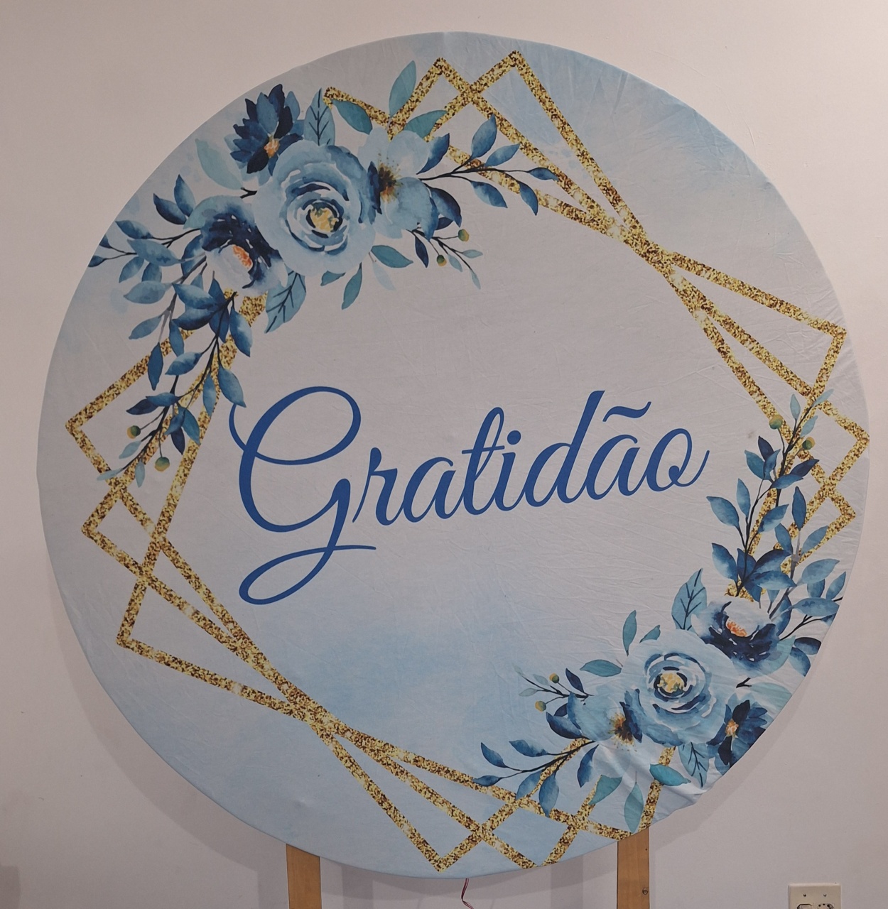 Painel Floral Gratidao Azul - SonikaDecoracaohttps://wa.me/message/Q2BS5PB4ZSIYH1